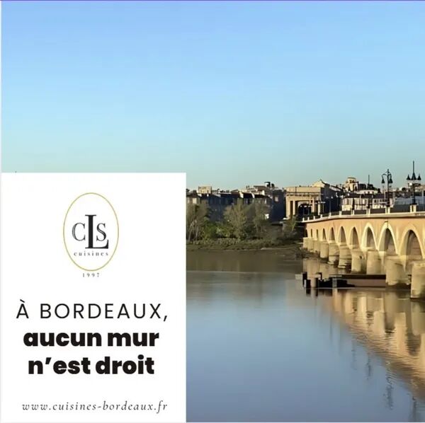À Bordeaux, aucun mur n'est droit.